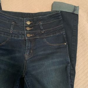 Refuge Super High Waisted Jeans
